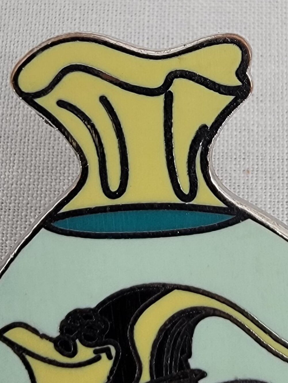 DISNEY Pin Trading ~ Cast Lanyard ~ Finding Nemo ~ Gill ~ 2005 ~ P07 - Picture 2 of 8